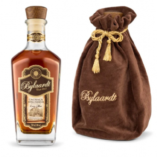 Cachaça Bylaardt Extra Premium Especial 18 anos 750ml
